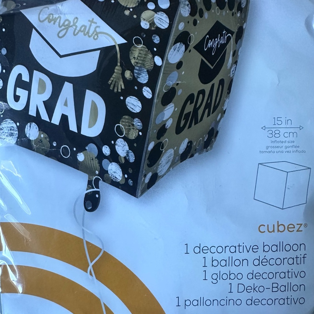 NWT Congrats Grad Celebration Cube Balloon - Black, Gold, and White - Picture 2 of 2